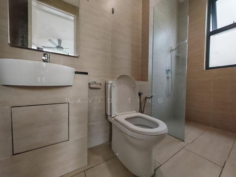 3-storey Terraced House for Rent in Lake Fields (Sungai Besi) - David Ting - Bathroom - PropertyGuru.com.my