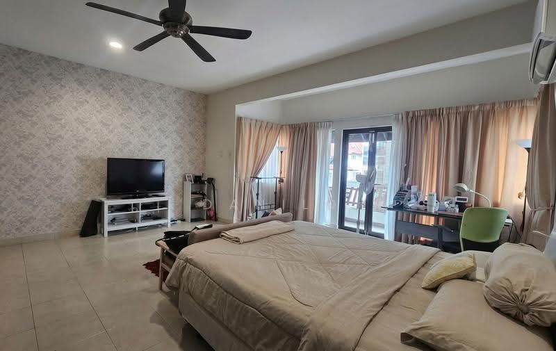 3-storey Terraced House for Sale in Taman Bukit Prima (Cheras) - Danilo Lim - Bedroom - PropertyGuru.com.my