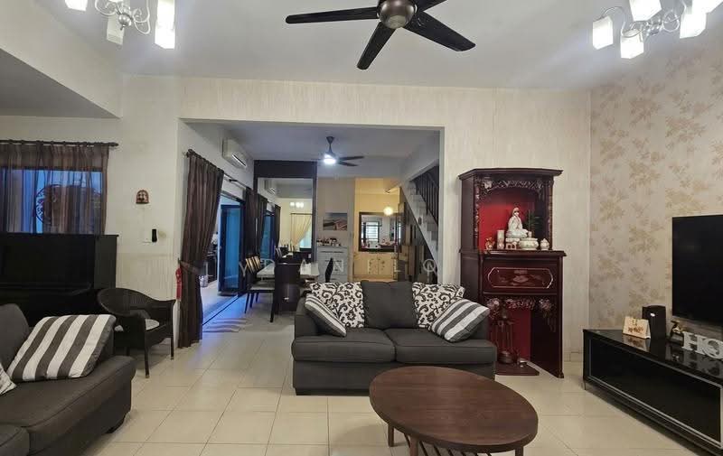 3-storey Terraced House for Sale in Taman Bukit Prima (Cheras) - Danilo Lim - Living Room - PropertyGuru.com.my