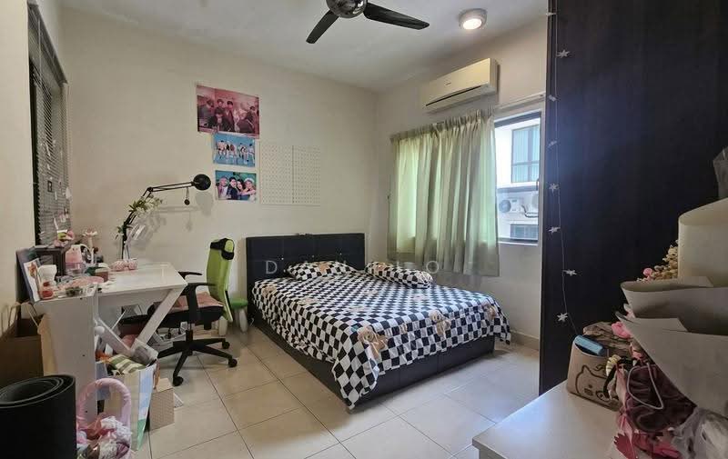 3-storey Terraced House for Sale in Taman Bukit Prima (Cheras) - Danilo Lim - Bedroom - PropertyGuru.com.my