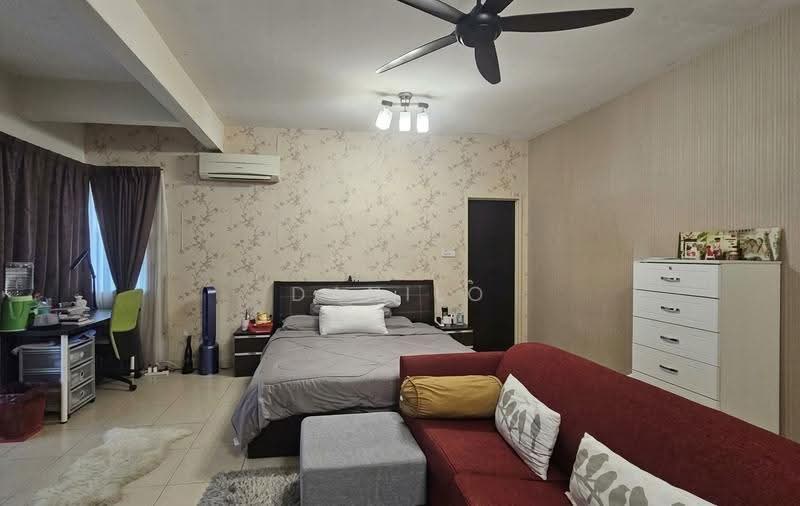 3-storey Terraced House for Sale in Taman Bukit Prima (Cheras) - Danilo Lim - Bedroom - PropertyGuru.com.my
