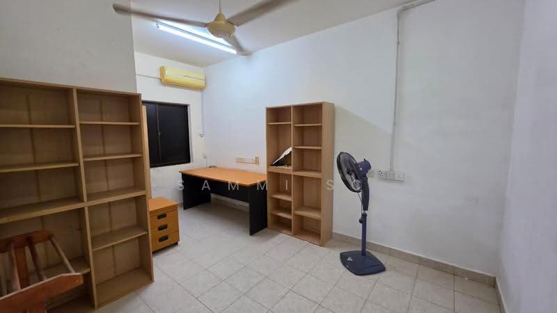 Rumah Teres 2-Tingkat untuk Disewa di Bayan Lepas (Penang) - Sammi SC - Study - PropertyGuru.com.my