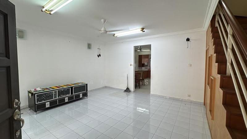 Rumah Teres 2-Tingkat untuk Disewa di Bayan Lepas (Penang) - Sammi SC - Living Room - PropertyGuru.com.my