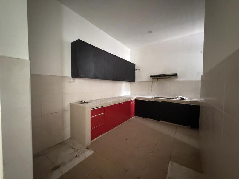 Rumah Teres 2-Tingkat untuk Dijual di Alam Damai (Cheras) - Anna H - Kitchen - PropertyGuru.com.my