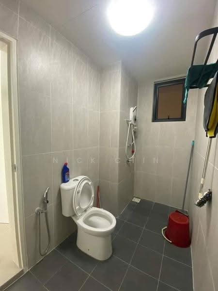 Kediaman Servis untuk Disewa di MKH Boulevard II - Nick Chin - Bathroom - PropertyGuru.com.my