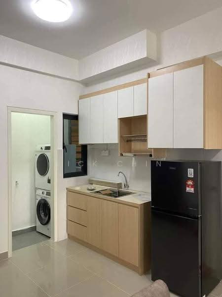 Kediaman Servis untuk Disewa di MKH Boulevard II - Nick Chin - Kitchen - PropertyGuru.com.my