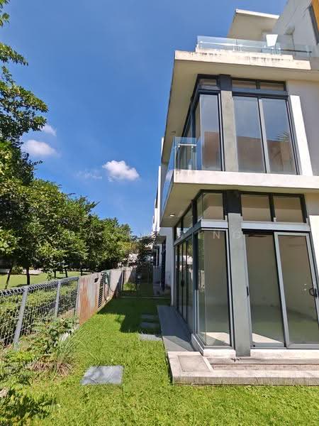 3-storey Terraced House for Rent in Lake Fields (Sungai Besi) - David Ting - Exterior - PropertyGuru.com.my