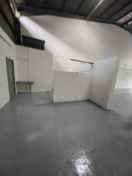 Kilang untuk Disewa di Subang Jaya (Selangor) - Veron Leong - Interior - PropertyGuru.com.my