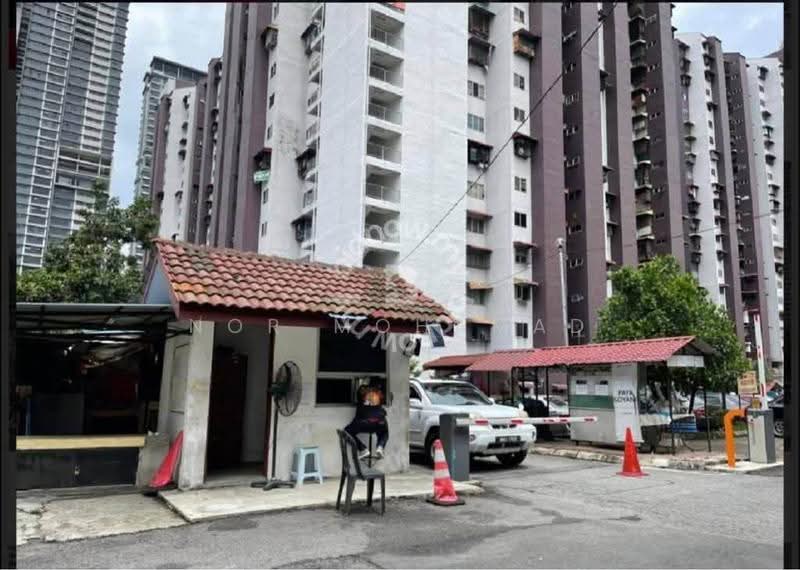 Flat for Sale at Kondo Rakyat - Nor Mohamad - Exterior - PropertyGuru.com.my