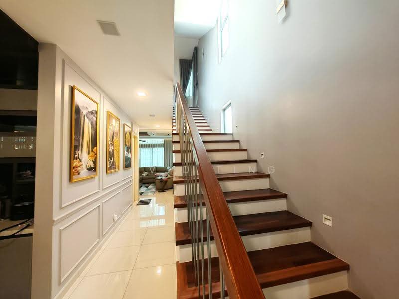 Terraced House for Sale in Lake Fields (Sungai Besi) - David Ting - Stairs - PropertyGuru.com.my