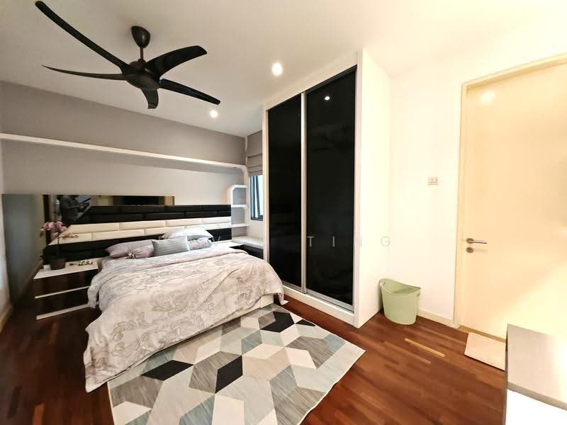 Terraced House for Sale in Lake Fields (Sungai Besi) - David Ting - Master Bedroom - PropertyGuru.com.my