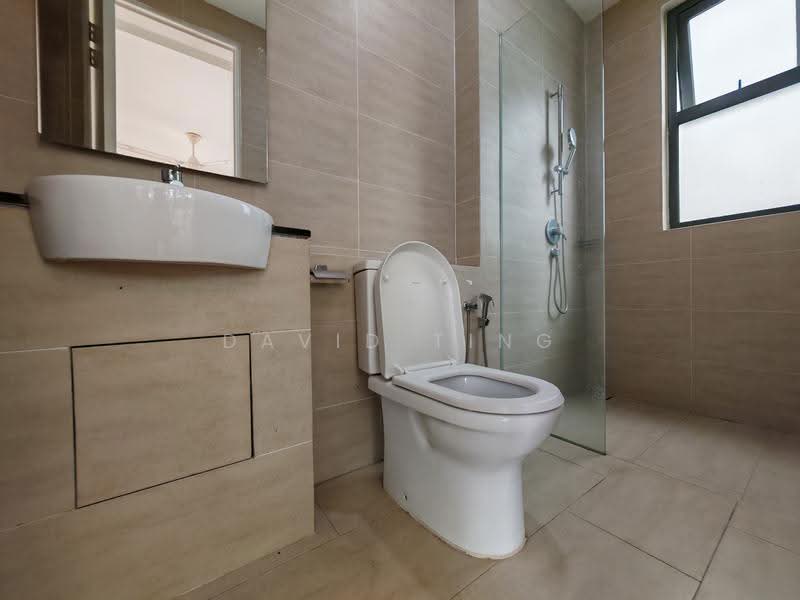 Terraced House for Sale in Lake Fields (Sungai Besi) - David Ting - Bathroom - PropertyGuru.com.my