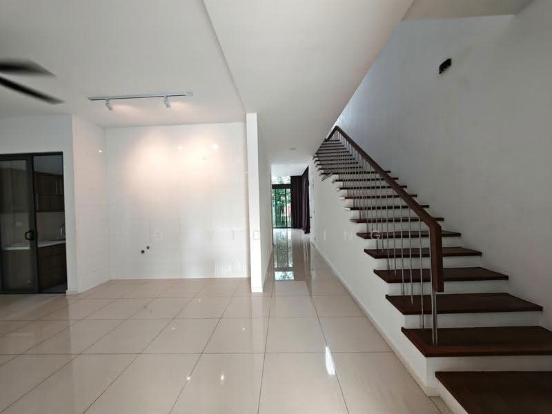 Terraced House for Sale in Lake Fields (Sungai Besi) - David Ting - PropertyGuru.com.my