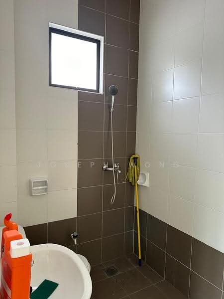 2-storey Terraced House for Rent in Taman Rasi Jaya (Menglembu) - Joseph Wong - Bathroom - PropertyGuru.com.my