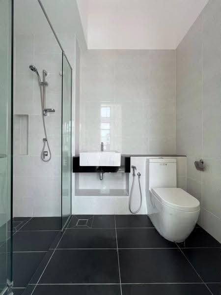 Terraced House for Sale in Bandar Cassia (Batu Kawan) - Ee Lin Lim - Bathroom - PropertyGuru.com.my