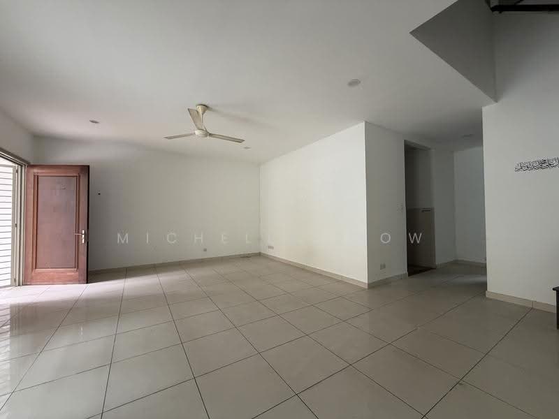 2-storey Terraced House for Sale in Cheras (Selangor) - Michelle Siow - Living Room - PropertyGuru.com.my