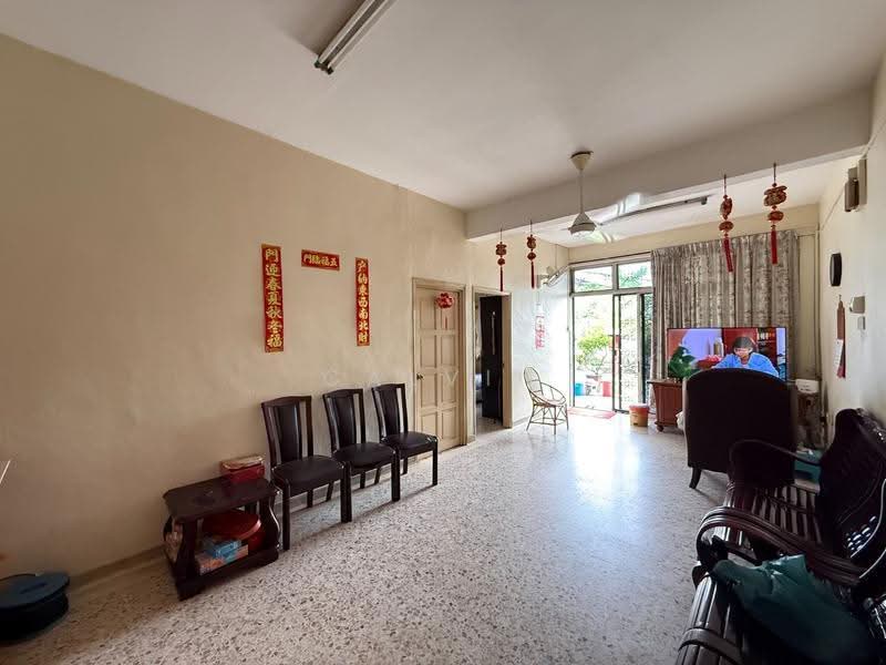 Rumah Teres 2-Tingkat untuk Dijual di Taman Pelangi (Johor Bahru) - Calvin Lee - PropertyGuru.com.my