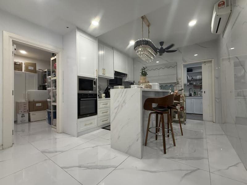 Rumah Berkembar untuk Dijual di Ampang Jaya (Ampang) - Anna H - Kitchen - PropertyGuru.com.my
