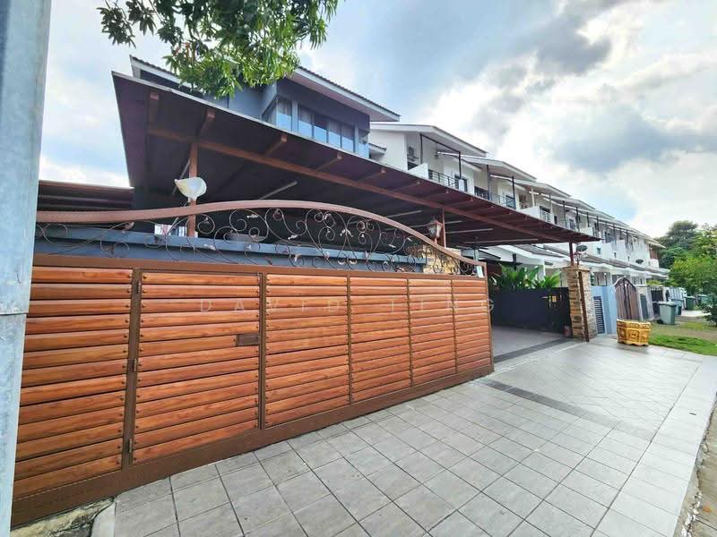 Rumah Teres 3-Tingkat untuk Dijual di Lake Fields (Sungai Besi) - David Ting - Exterior - PropertyGuru.com.my