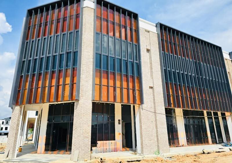 Shop / Office for Rent in Seksyen U13 (Setia Alam) - Shiryn Ong - Exterior - PropertyGuru.com.my