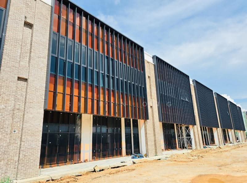 Shop / Office for Rent in Seksyen U13 (Setia Alam) - Shiryn Ong - Exterior - PropertyGuru.com.my