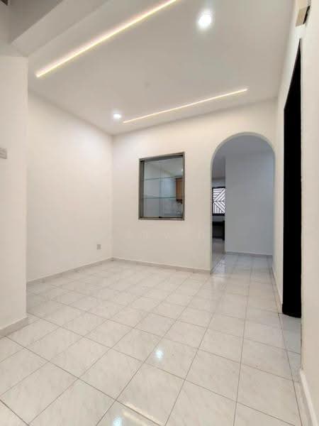 Rumah Teres 2-Tingkat untuk Dijual di Bandar Seri Alam (Masai) - Calvin Lee - Interior - PropertyGuru.com.my