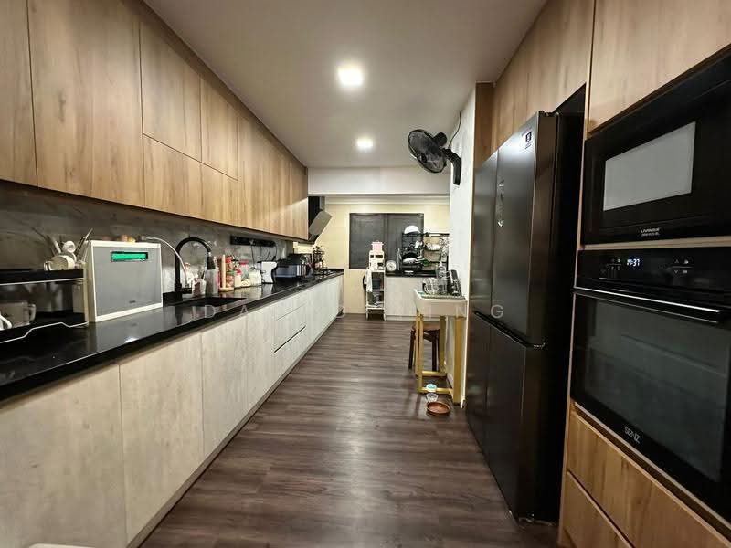 Rumah Teres 3-Tingkat untuk Dijual di Lake Fields (Sungai Besi) - David Ting - Kitchen - PropertyGuru.com.my