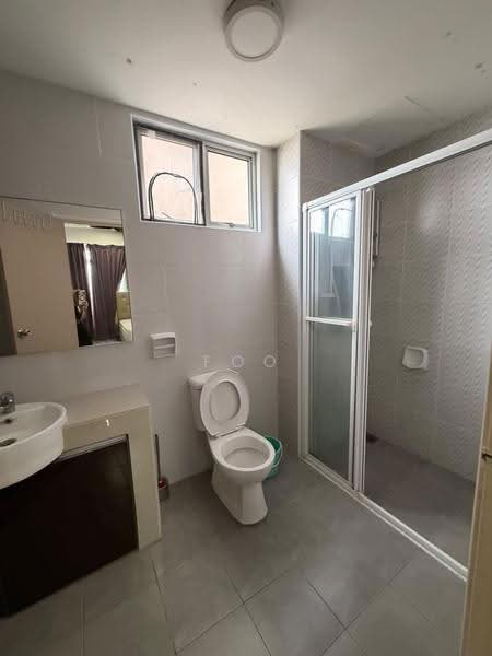 Apartment for Rent at Austin Suites (Permata Austin) - Foo Jun Tao - Bathroom - PropertyGuru.com.my