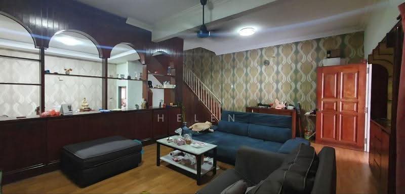 2-storey Terraced House for Sale in SS2 (Petaling Jaya) - Helen Wan - Living Room - PropertyGuru.com.my