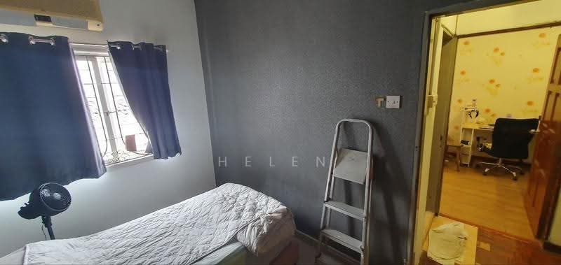 2-storey Terraced House for Sale in SS2 (Petaling Jaya) - Helen Wan - Bedroom - PropertyGuru.com.my