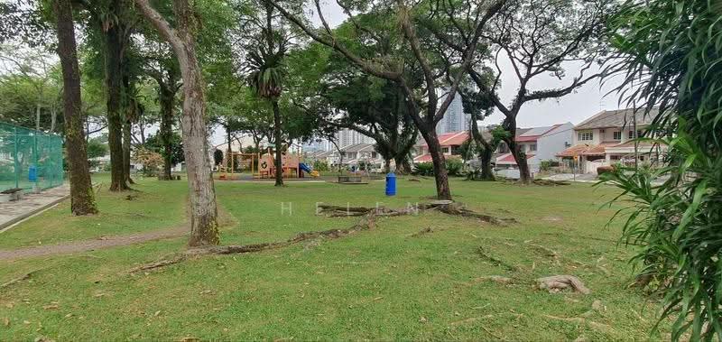 2-storey Terraced House for Sale in SS2 (Petaling Jaya) - Helen Wan - Garden - PropertyGuru.com.my