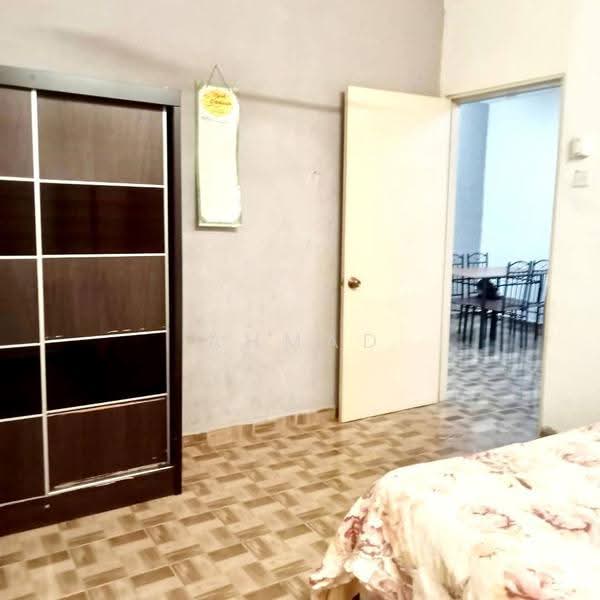 Flat for Sale at Nuri - Ahmad Muslim - Bedroom - PropertyGuru.com.my