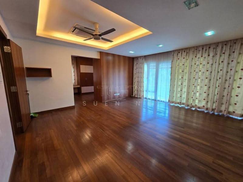 Bungalow House untuk Dijual di Shah Alam (Selangor) - Suen Ng - Living Room - PropertyGuru.com.my