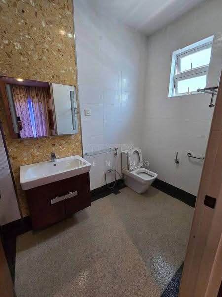 Bungalow House untuk Dijual di Shah Alam (Selangor) - Suen Ng - Bathroom - PropertyGuru.com.my