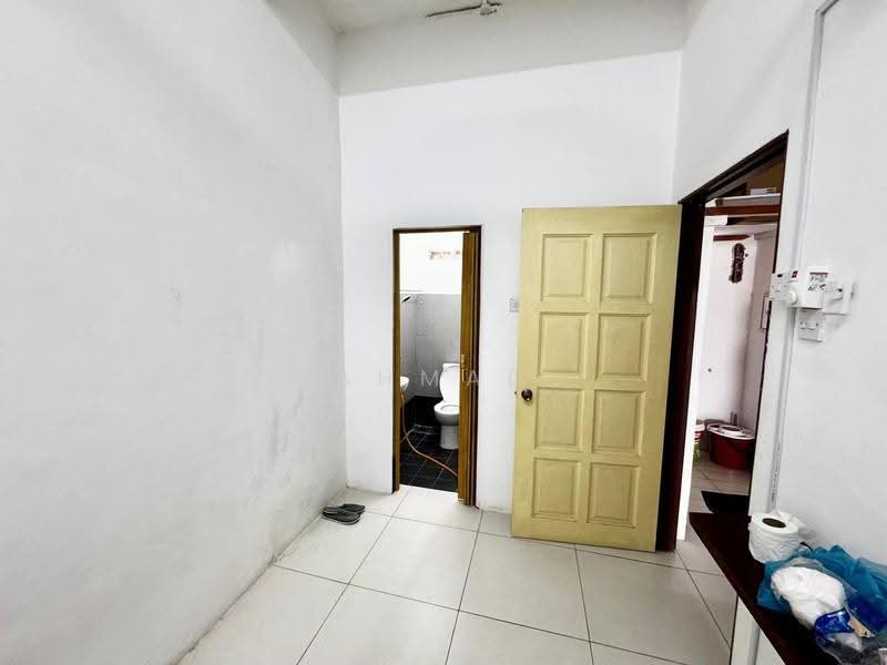 3-storey Terraced House for Sale in Cheras (Selangor) - Ahmad Muslim - Interior - PropertyGuru.com.my