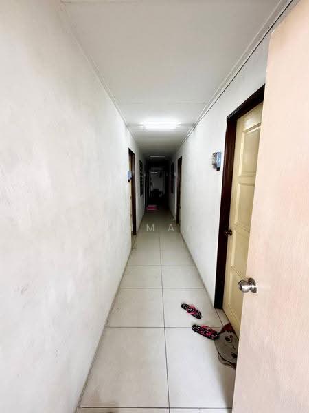 3-storey Terraced House for Sale in Cheras (Selangor) - Ahmad Muslim - Corridor - PropertyGuru.com.my