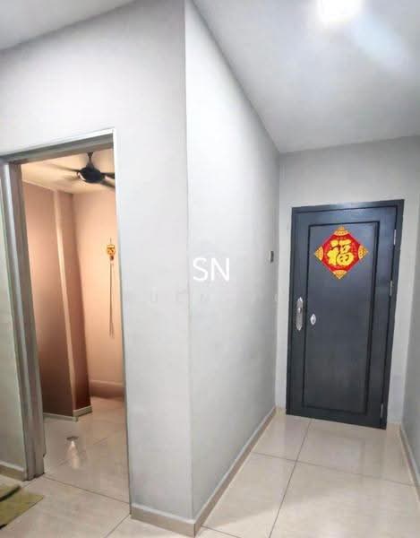 Pangsapuri untuk Dijual di Vista Indah Putra - Suen Ng - Corridor - PropertyGuru.com.my