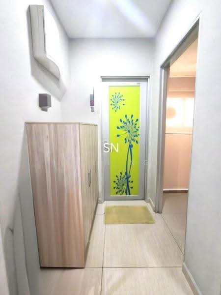 Pangsapuri untuk Dijual di Vista Indah Putra - Suen Ng - Entrance - PropertyGuru.com.my