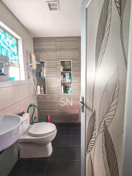 Pangsapuri untuk Dijual di Vista Indah Putra - Suen Ng - Bathroom - PropertyGuru.com.my