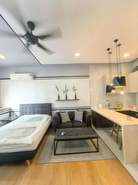 Kondominium untuk Disewa di Amberside @ Country Garden Danga Bay - Chang Kai Yin - Bedroom - PropertyGuru.com.my