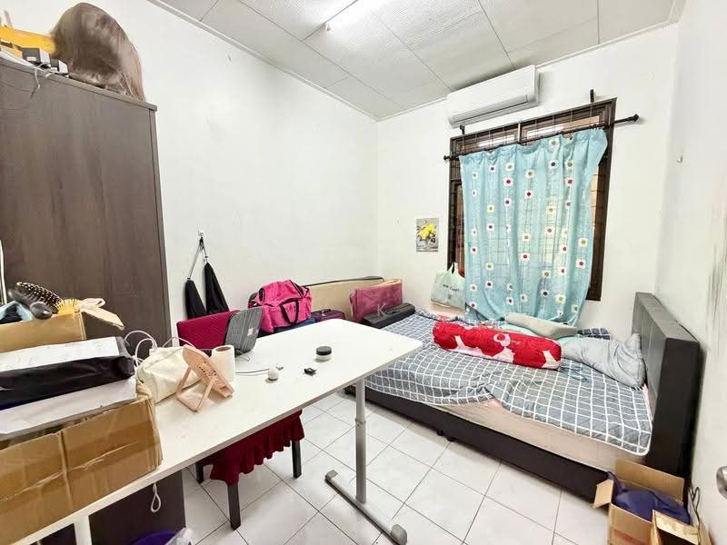 1-storey Terraced House for Sale in Taman Daya (Johor Bahru) - Yik Tat - PropertyGuru.com.my