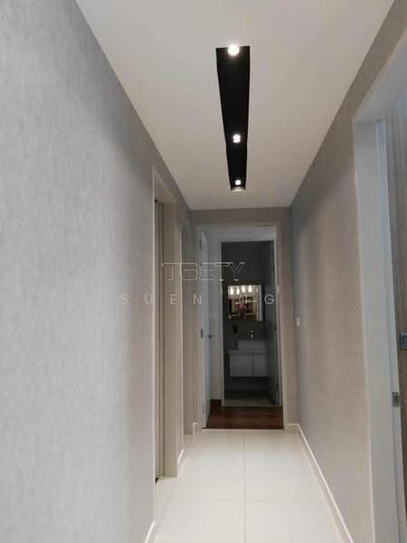 Kediaman Servis untuk Dijual di Impiria Residensi Bukit Tinggi Klang - Suen Ng - Corridor - PropertyGuru.com.my