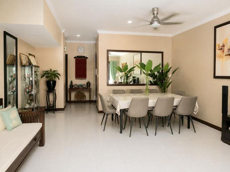 Rumah Teres 2-Tingkat untuk Dijual di Alam Damai (Cheras) - Anna H - Living Room - PropertyGuru.com.my