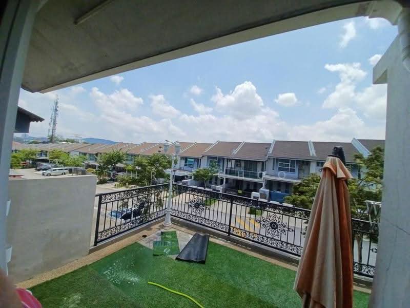 2-storey Terraced House for Sale in Kajang (Selangor) - Chris Choo - Balcony - PropertyGuru.com.my