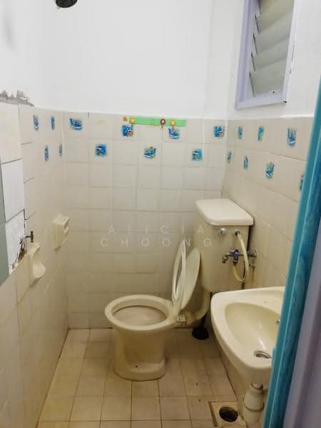 Condominium for Sale at Miharja Condominium - Alicia Choong - Bathroom - PropertyGuru.com.my
