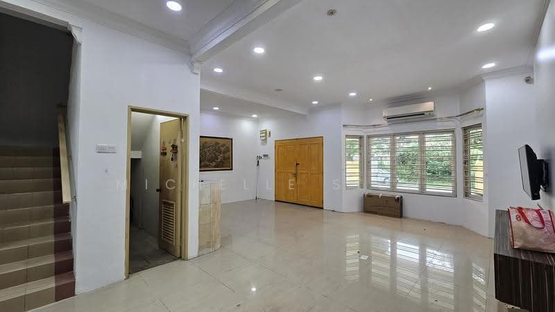 2-storey Terraced House for Sale in Bandar Damai Perdana (Cheras) - Michelle Siow - Living Room - PropertyGuru.com.my