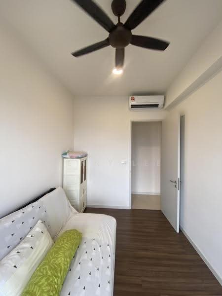 Kondominium untuk Dijual di Sunway Artessa - Kenny Lee - Living Room - PropertyGuru.com.my