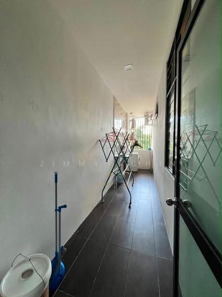 Pangsapuri untuk Disewa di Rex - Jimmyy Chin - Corridor - PropertyGuru.com.my