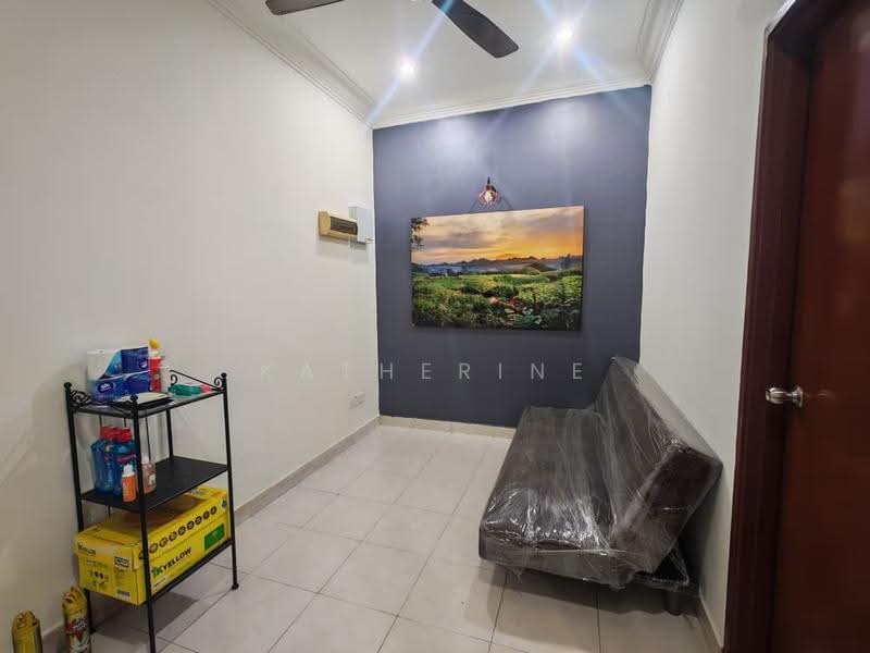 Rumah Teres 2-Tingkat untuk Dijual di Taman Nusa Bestari (Iskandar Puteri (Nusajaya)) - Katherine Low - Living Room - PropertyGuru.com.my