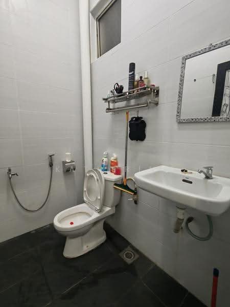 Rumah Teres 2-Tingkat untuk Dijual di Taman Nusa Bestari (Iskandar Puteri (Nusajaya)) - Katherine Low - Bathroom - PropertyGuru.com.my